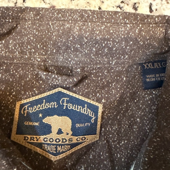 Men's Classic Brown Shirt Jacket - Picture 5 of 7